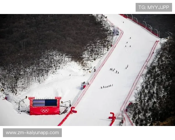 世界高山滑雪赛道修复技术合作签约公布,高山滑雪障碍赛